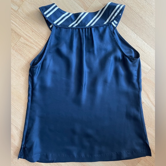 Vineyard Vines 100% Silk Stripe V Neck Tank in Navy Blue - Picture 3 of 4